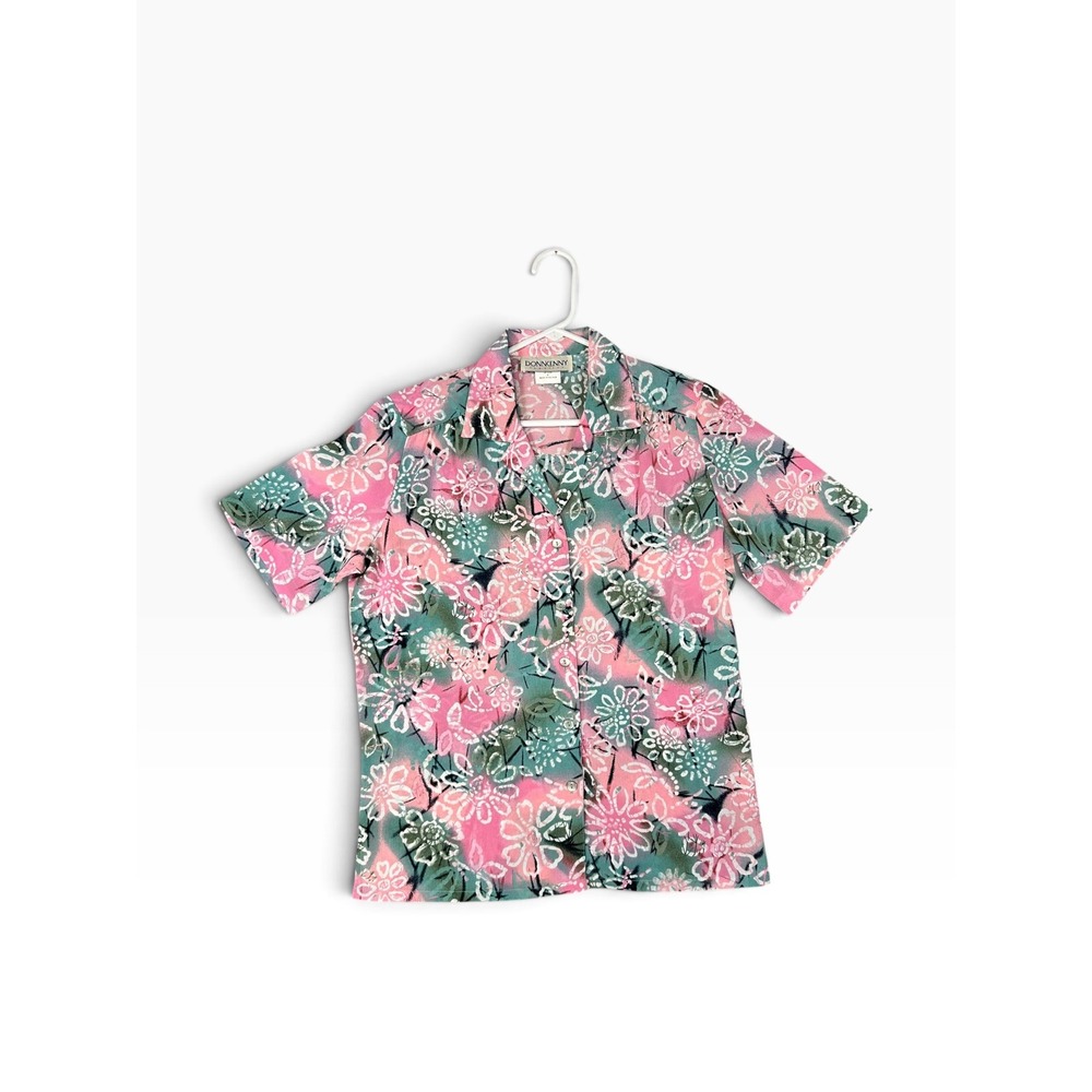 DONNKENNY Floral Print Multicolor Short Sleeve Button Up Blouse Size Medium NWT